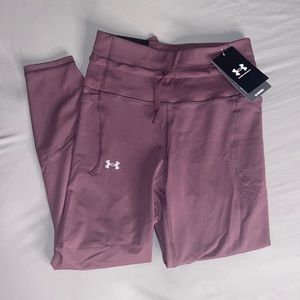 Under Armour leggings!